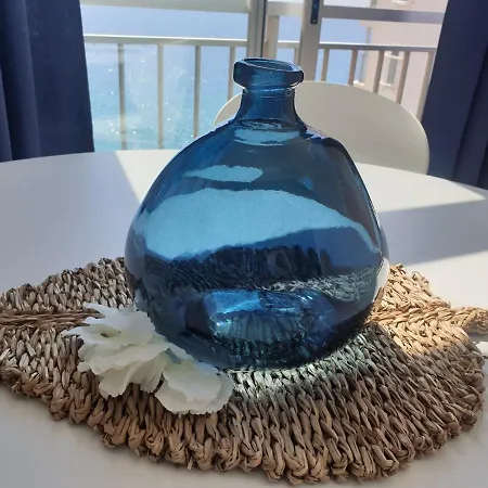 Moderno Sobre El Mar