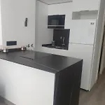 Moderno Sobre El Mar Apartment