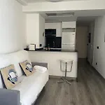 Moderno Sobre El Mar Apartment